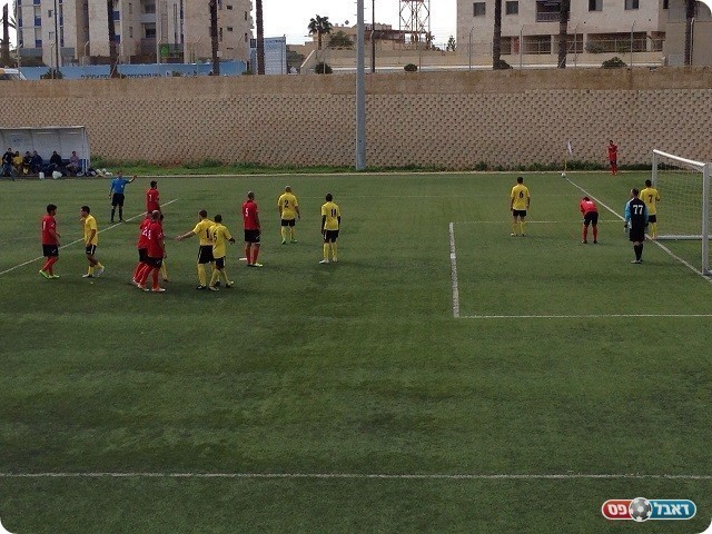 האורחים מראשל"צ שלטו במשחק ברוב שלביו. קרן לאדומים (גיל גרשון)